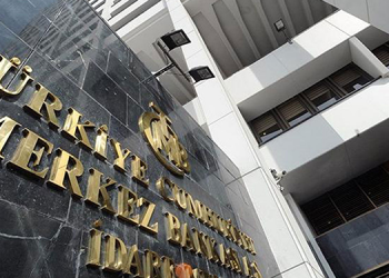 TC Merkez faiz indirdi, TL iki yönlü dalgalandı