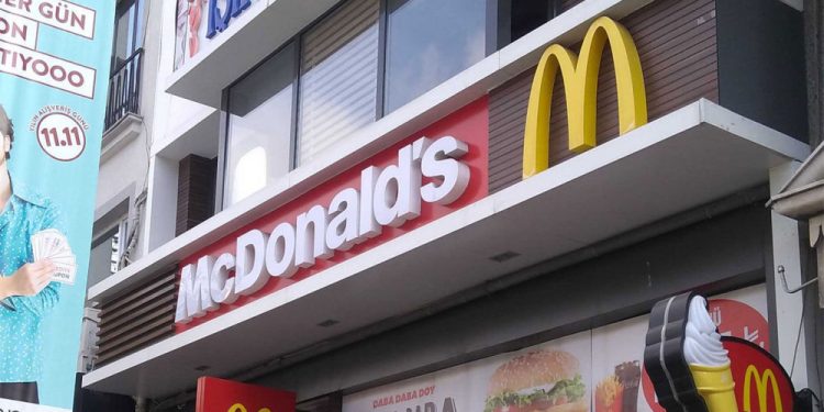 McDonald’s zinciri Türkiye’de el değiştirdi
