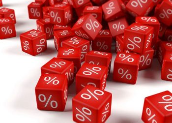 Dolar karşısında eriyen TL, swap adımıyla biraz rahatladı