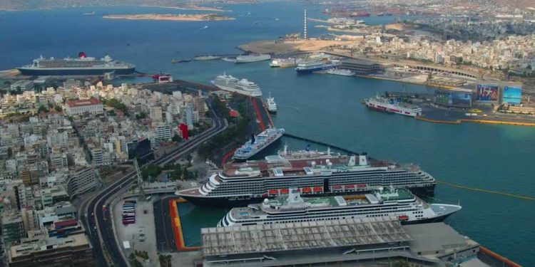 Güney Kıbrıs ile Yunanistan arasında deniz taşımacılığı yeniden başlayacak