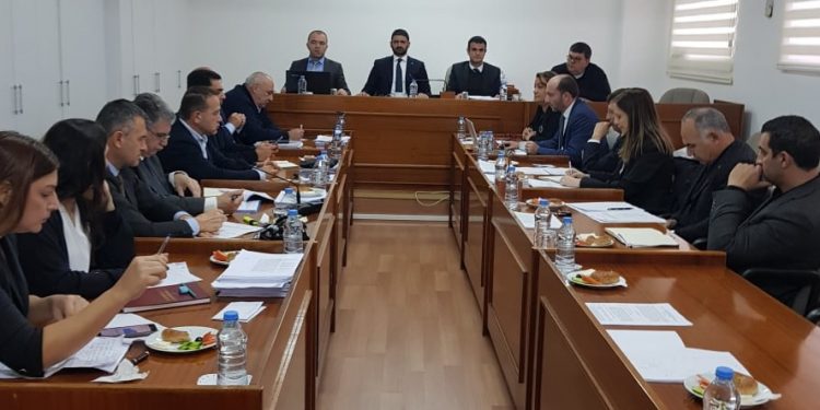 Ad-Hoc Komite, ‘Borç ilişkileri’ konusundaki yasa önerisini ele aldı