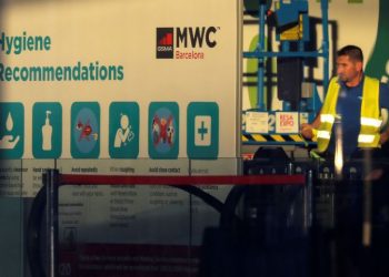 Koronavirüs, Mobil Dünya Kongresi’ni vurdu