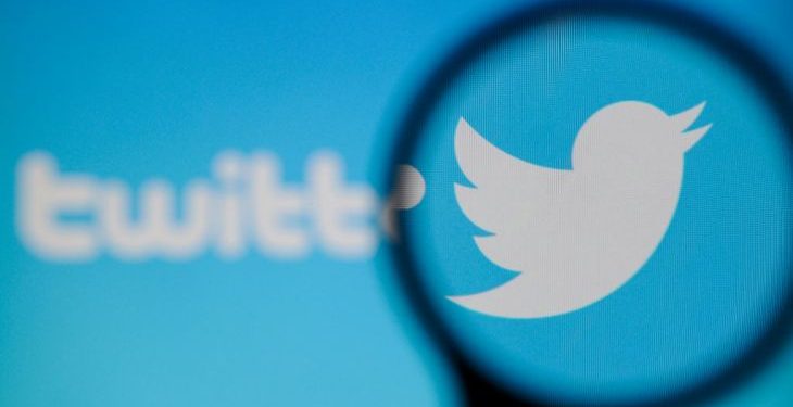 Twitter, tarihinde ilk kez bir çeyrekte 1 milyar dolar gelir sınırını aştı