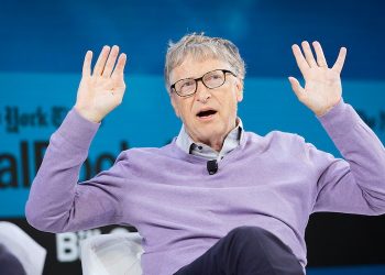 Bill Gates Microsoft yönetiminden ayrıldı