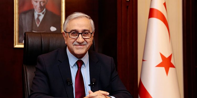 Akıncı örtülü ödeneği koronavirüsle mücadeleye aktaracak
