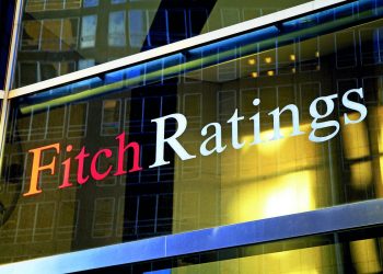 Fitch’ten ‘benzeri görülmemiş küresel resesyon’ uyarısı