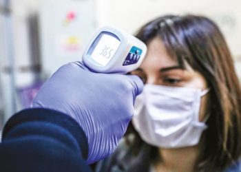 Birçok sektör bugün iş başı yaptı