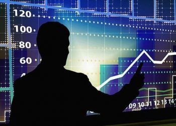 TL’nin değer yitirdiği haftada borsa, altın ve dolar yatırımcısına kazandırdı