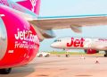 İngiliz “Jet2” havayolu şirketi yeniden Güney Kıbrıs’a uçmaya başladı