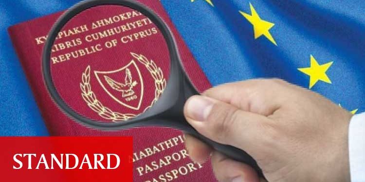 AB Komisyonu, Güney Kıbrıs’ın ‘yatırım karşılığı’ verdiği pasaportları geri almasını istiyor