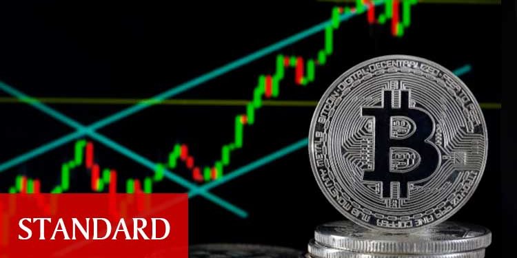 Bitcoin yeniden 12 bin dolar sınırında