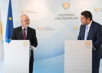 Avrupa Yatırım Bankası Güney Kıbrıs’a para akıtıyor