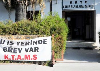 KTAMS’ın Trafik Dairesi ve Şehir Planlama Dairesi’ndeki grevi devam ediyor