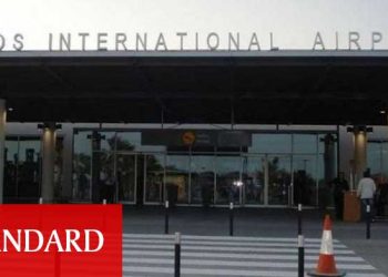 Baf Havaalanı’na uçuşlar durdu