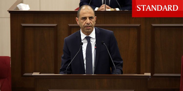 Özersay, esnafa ve işini kaybedenlere dönük vergi ve elektrik kolaylığı talep etti