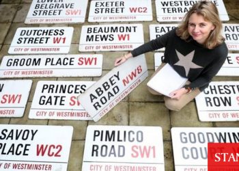 Londra’daki ünlü Abbey Road sokağının tabelası satıldı