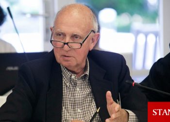 Lord Hannay: Doğu Akdeniz ve Kıbrıs sorunu bağlantılı