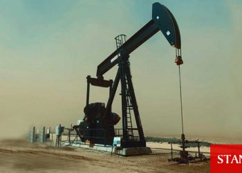 Petrol bir yıldan fazla sürenin en uzun düşüş trendinde