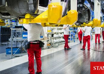 Euro bölgesinde toparlanma hızlandı