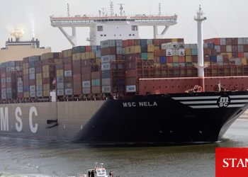 Mısır, Süveyş Kanalı’nı kapatan gemiye el koydu