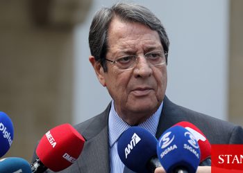 Anastasiadis, 4,4 milyar Euro’luk AB ödeneği için işbirliği arayışında