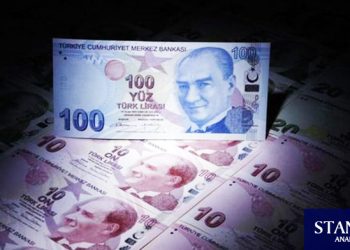 Türk Lirası dün kazandıklarını bugün geri veriyor