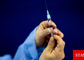 Semih Tareen: “Hangi aşıyı bulursanız onu olun… Aşının riskleri sokağa çıkmaktan daha az”