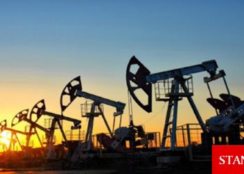 Petrol yeni haftaya düşüşle başladı