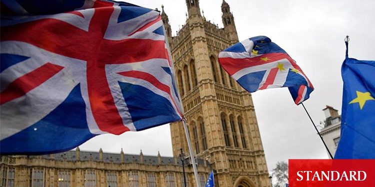 İngiltere ekonomisi mayısta yüzde 0,8 büyüdü