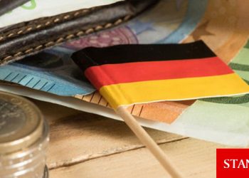 Almanya’da aşı olmayanlar için hayat pahalılaşacak