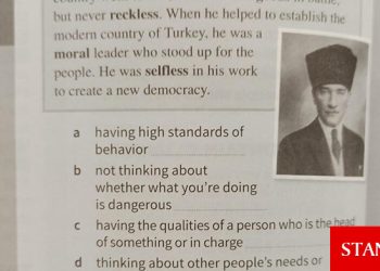 Rum Eğitim Bakanlığı, Atatürk’ün anlatıldığı kitabı toplatıyor