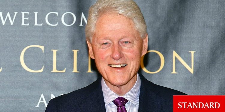 Bill Clinton hastaneye kaldırıldı