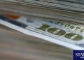 Dolar küresel piyasalarda düşerken TL karşısında yükseliyor