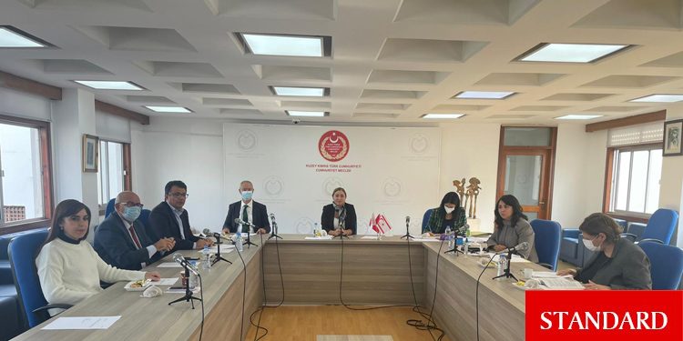 Erken seçim için 23 Ocak tarihi komiteden geçti