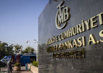 Bu hafta faiz indirimi ve TL’nin çöküşü gündem oldu