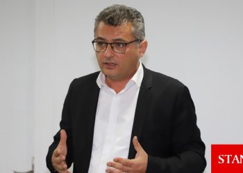 Erhürman: Piyasada öngörülebilirlik kalmadı