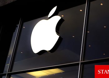 Apple “piyasa değeri 3 trilyon doları geçen ilk şirket” oldu