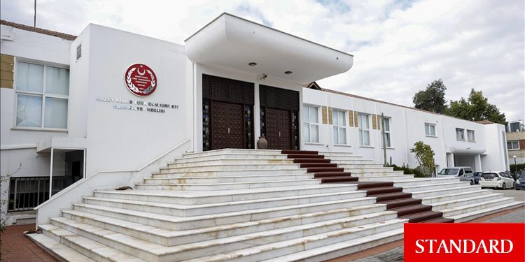 Meclis’te yeni 19 isim var… Kadın milletvekili sayısı 11’e yükseldi