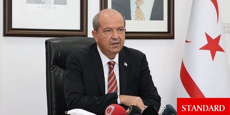 Hollanda’da Kovid-19 kısıtlamaları protesto edildi