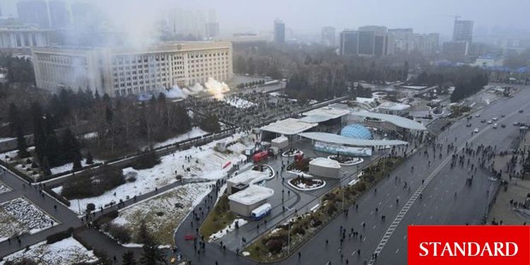 Kazakistan Merkez Bankası, banka operasyonlarını durdurdu