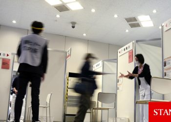 Japonya Covid-19’a karşı kısmi OHAL’i uzattı