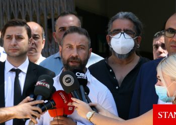 Sendikalar maaş kesintisini mahkemeye taşıdı