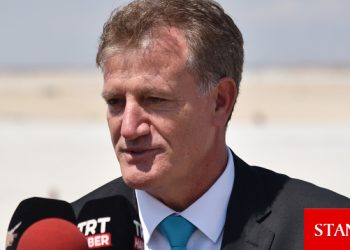 Arıklı: Ercan Havalimanı yeni terminal açılışı 15 Kasım’da yapılacak