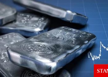Gümüş faize meydan okuyor, 1 ayda yüzde 1,3 kazanç sağladı