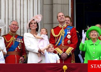 Kraliyet Ailesi nasıl para kazanıyor?