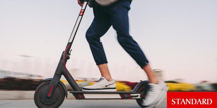 Elektrikli scooter’ın yolda kullanımına düzenleme getirildi