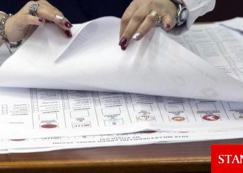 YSK adaylıkları geçici olarak ilan etti