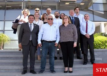 BİR KIBRISLI TÜRK HELLİM ÜRETİCİSİ DAHA PDO HELLİM SERTİFİKASINI ALDI