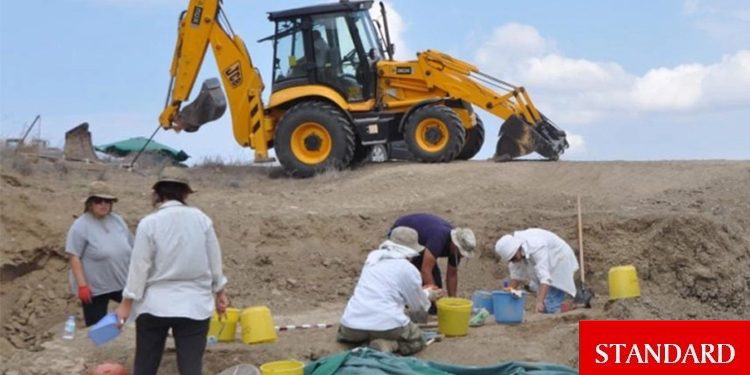 Cumhurbaşkanı Tatar, Kayıp Şahıslar Komitesi’ne 75 bin Euro bağışta bulundu