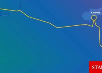 Güney Kıbrıs’ta kabloyla denizaltından elektrik bağlanması projesi için temaslar yapıldı